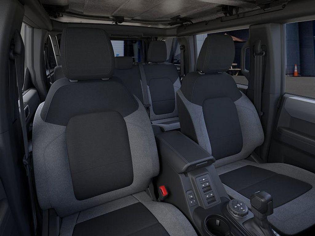 new 2025 Ford Bronco car, priced at $41,458