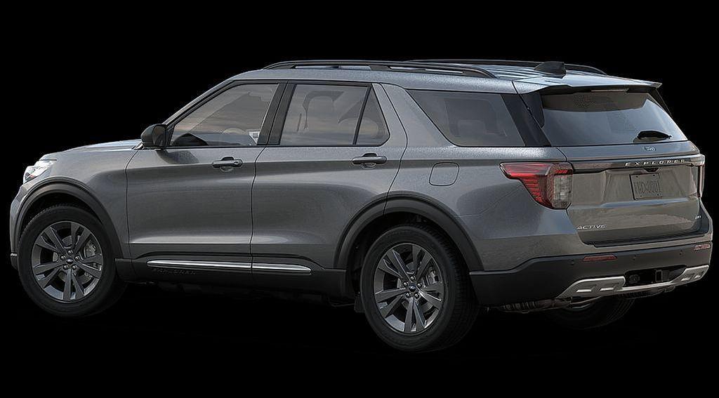 new 2025 Ford Explorer car, priced at $48,327