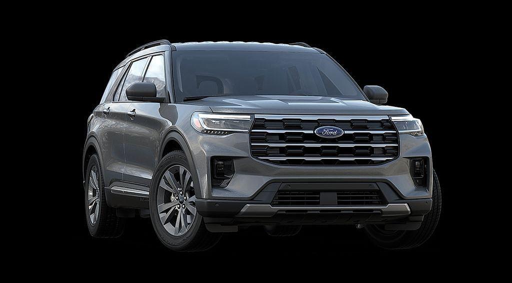 new 2025 Ford Explorer car, priced at $48,327