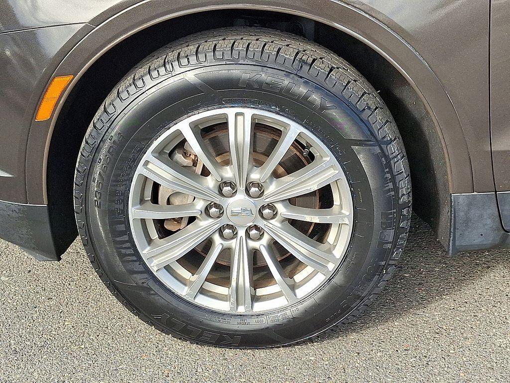 used 2019 Cadillac XT5 car, priced at $24,580