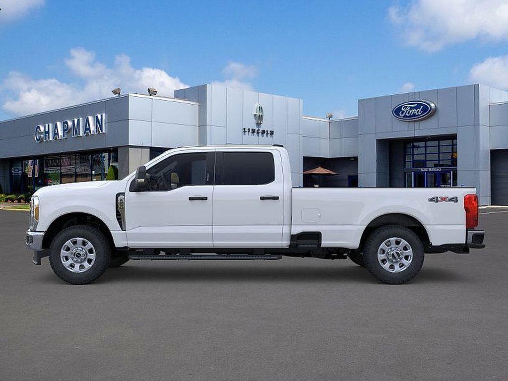 new 2025 Ford F-250 car, priced at $58,556
