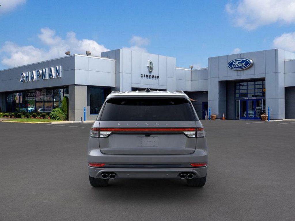 new 2025 Lincoln Aviator car, priced at $70,103