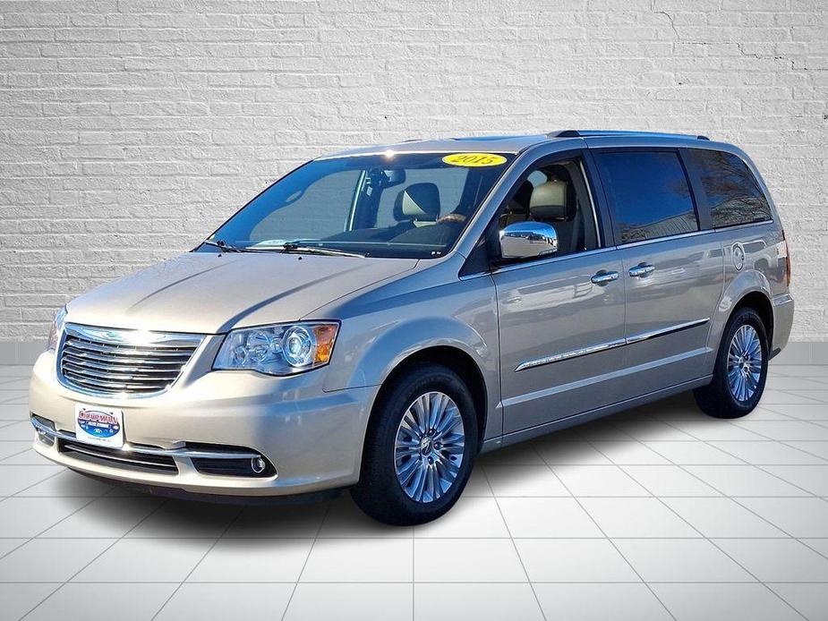 used 2015 Chrysler Town & Country car, priced at $12,773