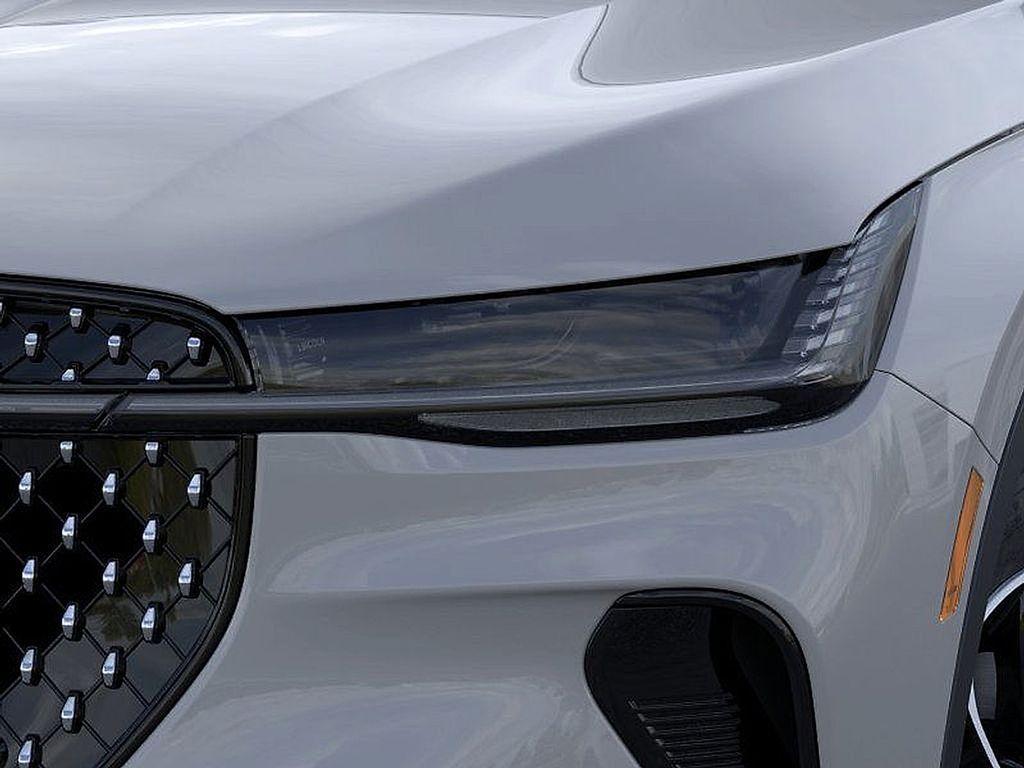 new 2026 Lincoln Nautilus car, priced at $61,320