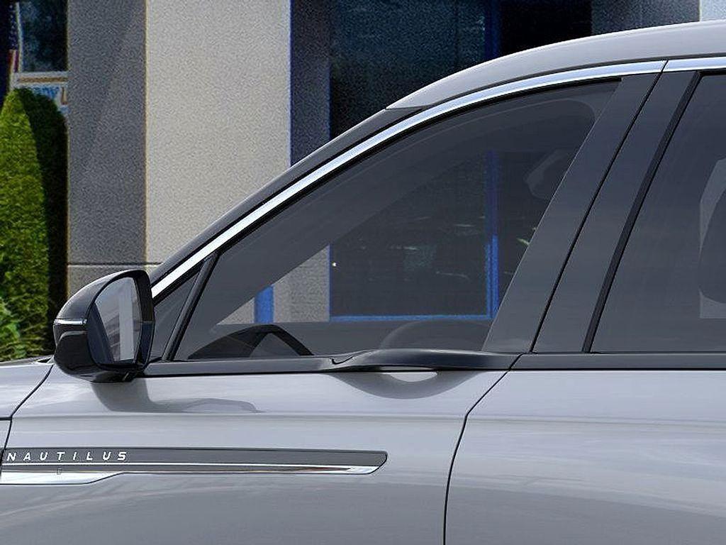 new 2026 Lincoln Nautilus car, priced at $61,320