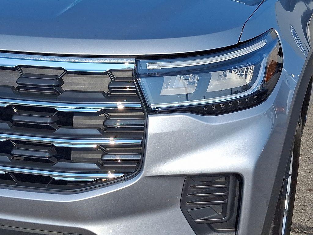 used 2025 Ford Explorer car, priced at $43,423