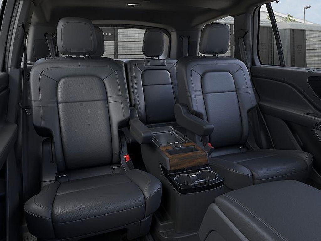 new 2025 Lincoln Aviator car, priced at $78,890