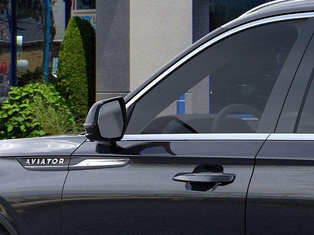 new 2025 Lincoln Aviator car, priced at $78,890