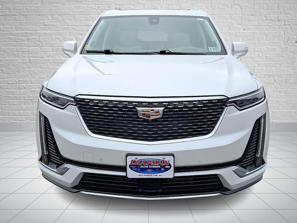 used 2022 Cadillac XT6 car, priced at $40,421