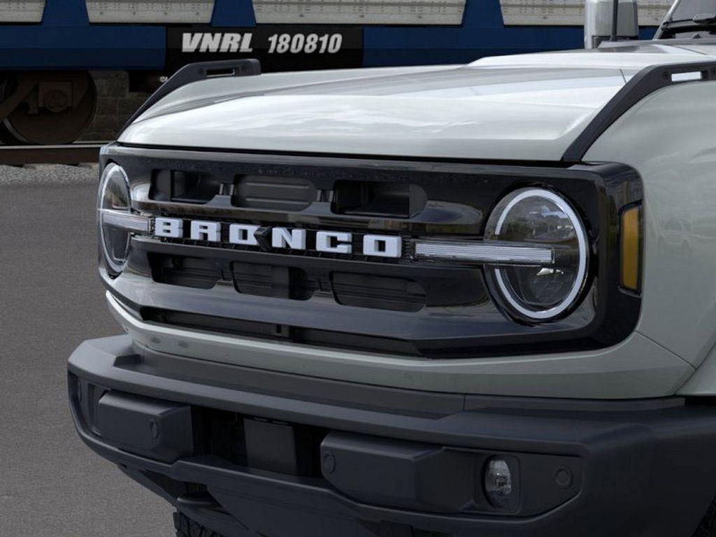 new 2024 Ford Bronco car, priced at $51,265