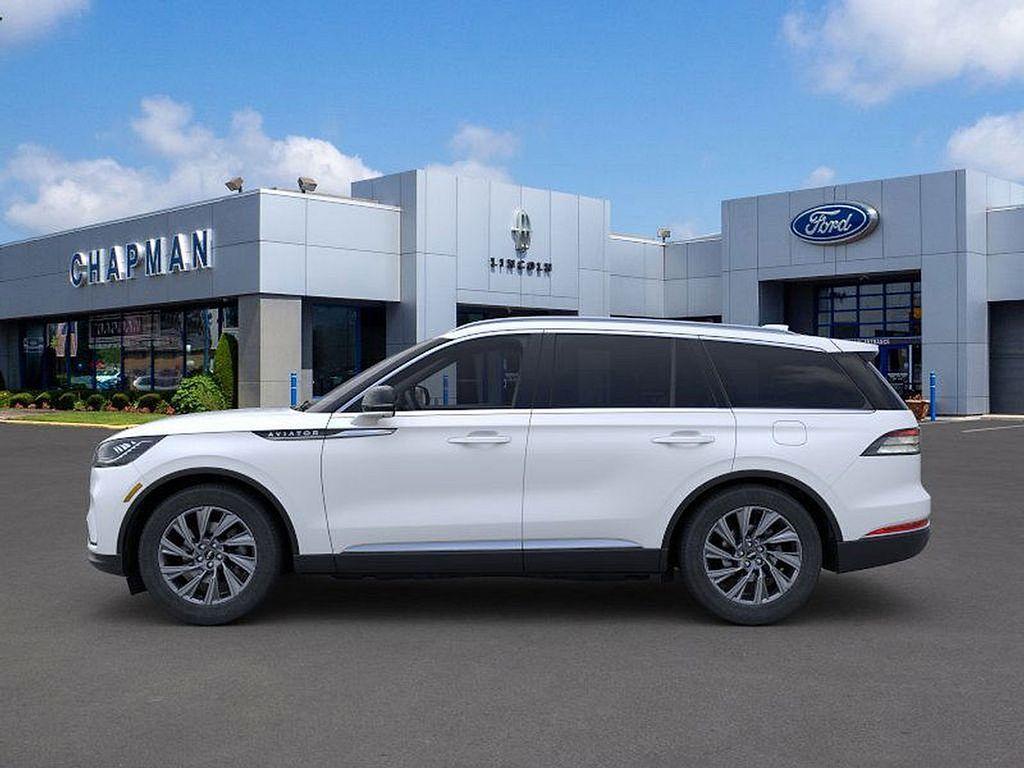 new 2025 Lincoln Aviator car, priced at $61,211