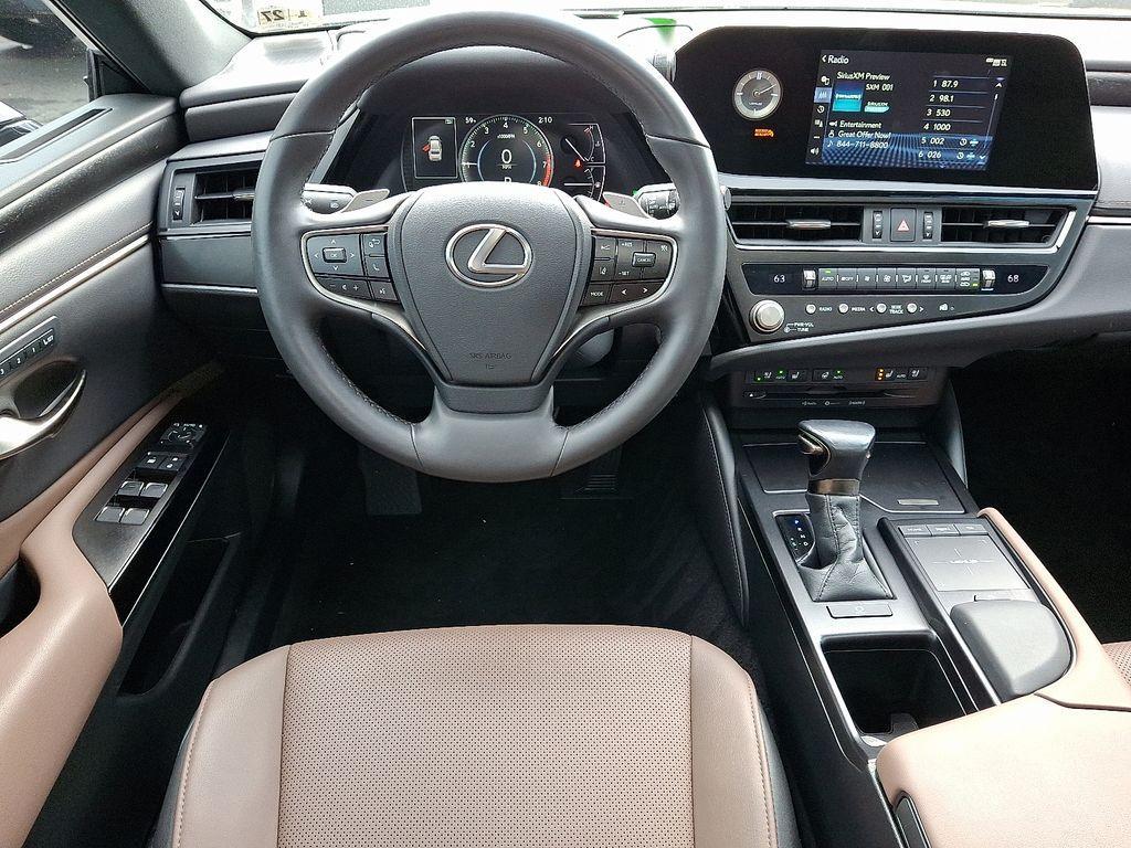 used 2022 Lexus ES 350 car, priced at $28,980