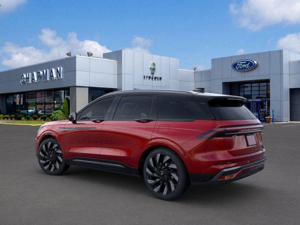 new 2025 Lincoln Nautilus car, priced at $66,143