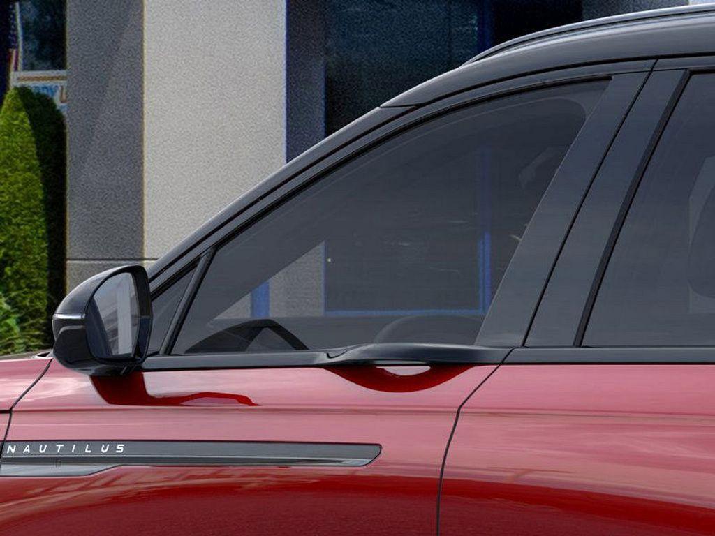 new 2025 Lincoln Nautilus car, priced at $66,143