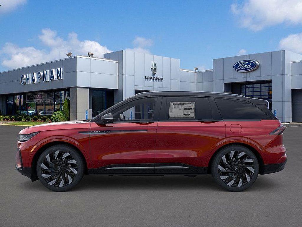 new 2025 Lincoln Nautilus car, priced at $70,305