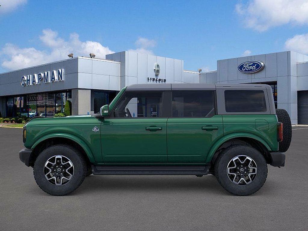 new 2025 Ford Bronco car, priced at $54,618