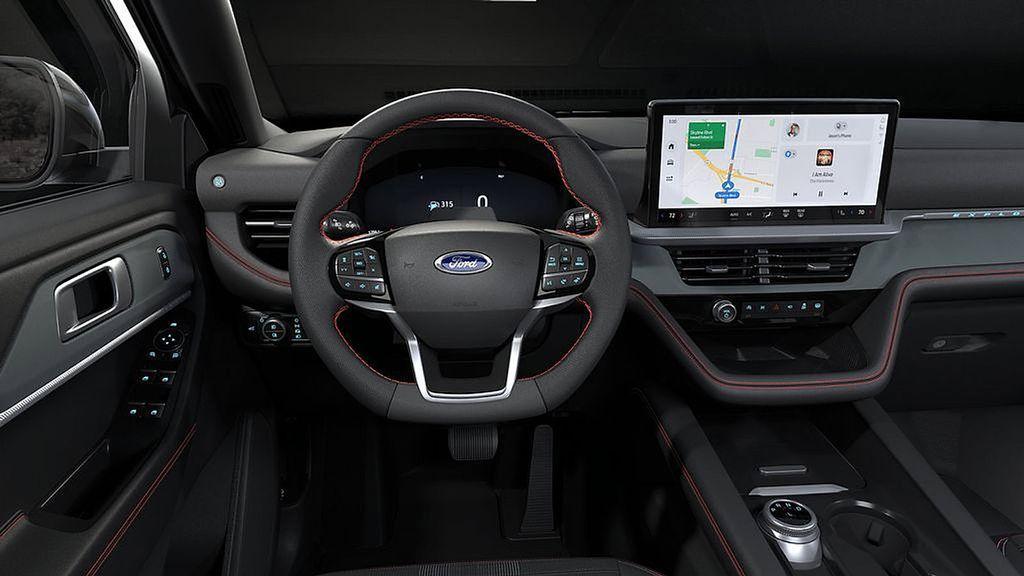 new 2025 Ford Explorer car, priced at $47,772