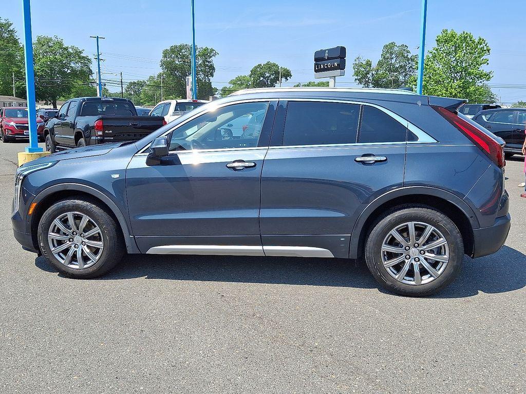 used 2019 Cadillac XT4 car, priced at $22,280