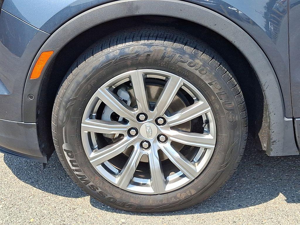 used 2019 Cadillac XT4 car, priced at $22,280