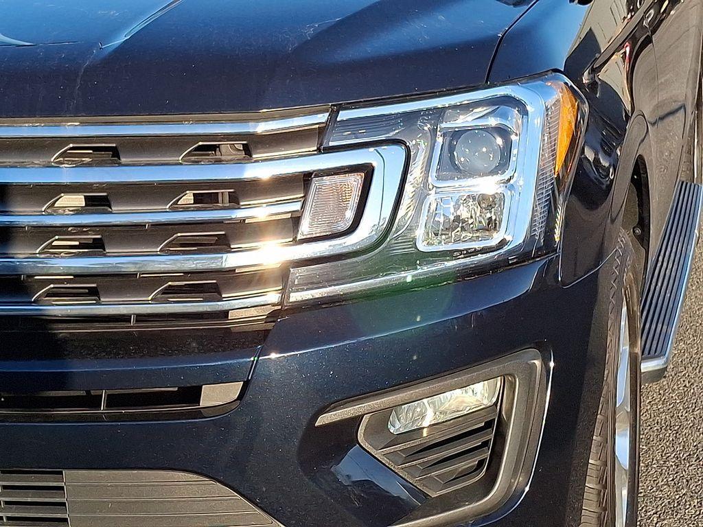 used 2021 Ford Expedition car, priced at $27,723