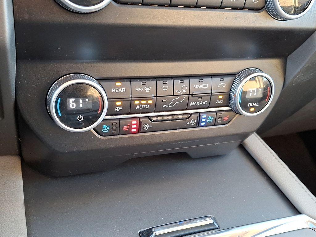 used 2021 Ford Expedition car, priced at $27,723