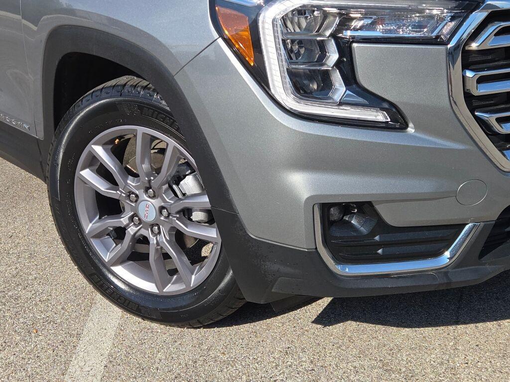 used 2024 GMC Terrain car, priced at $22,199