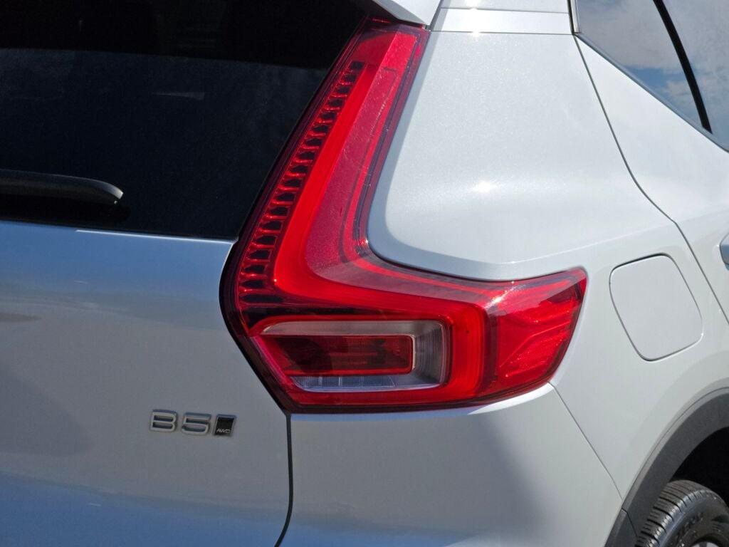 used 2024 Volvo XC40 car, priced at $30,699