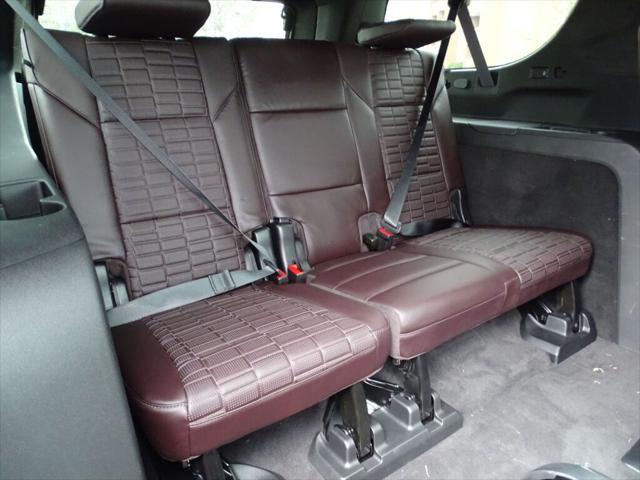 used 2023 Cadillac Escalade ESV car, priced at $93,153