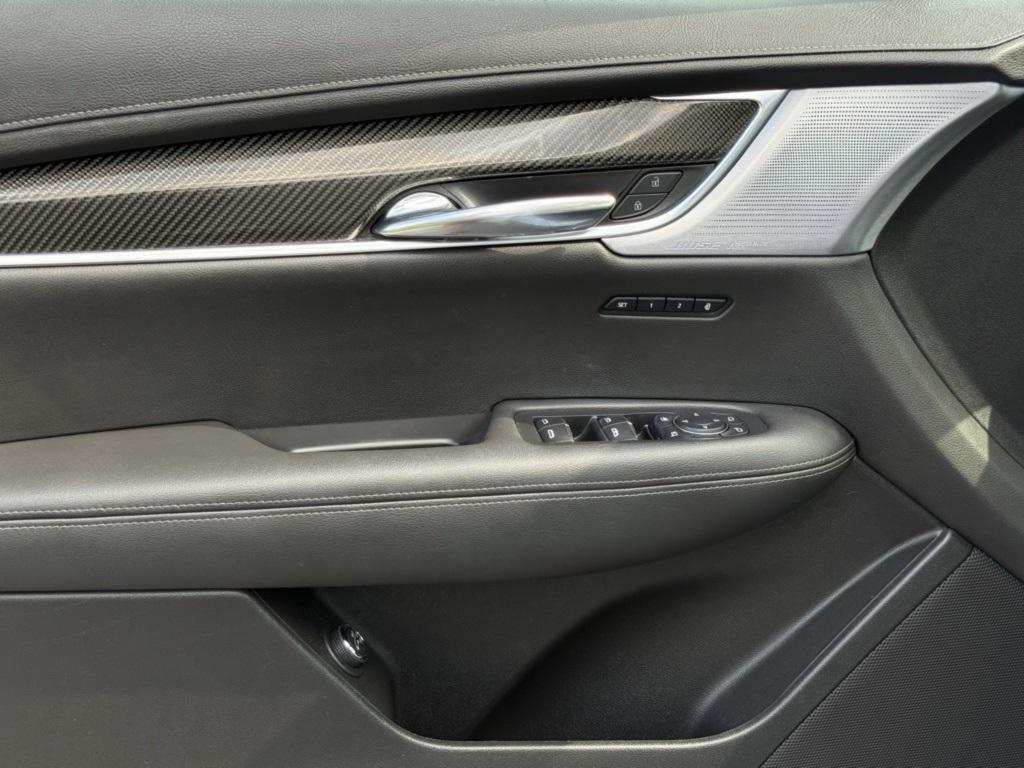 used 2020 Cadillac XT6 car, priced at $32,699