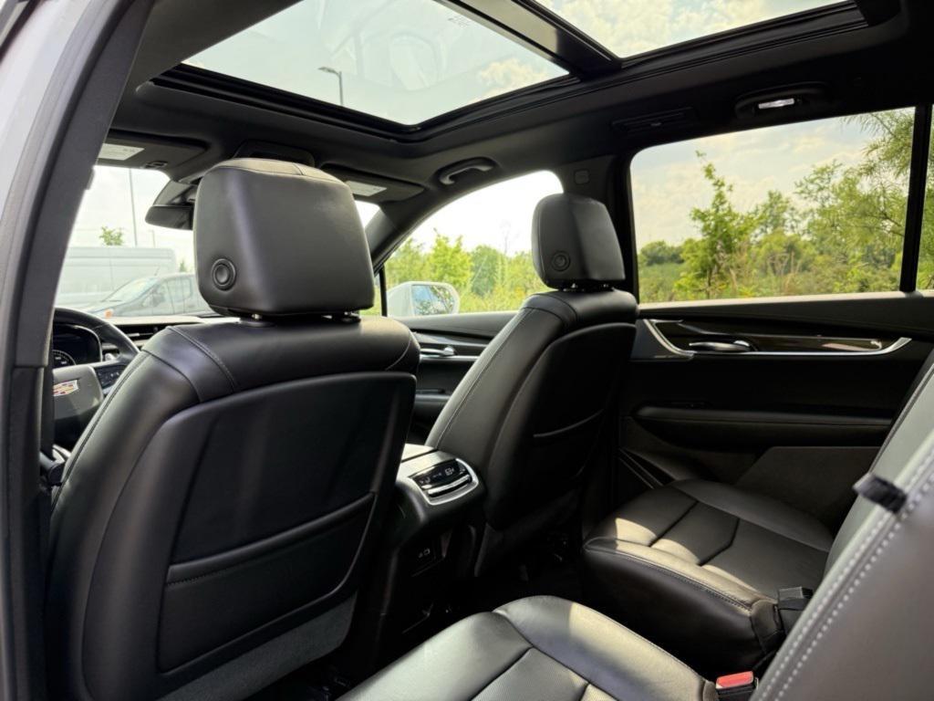 used 2020 Cadillac XT6 car, priced at $32,699