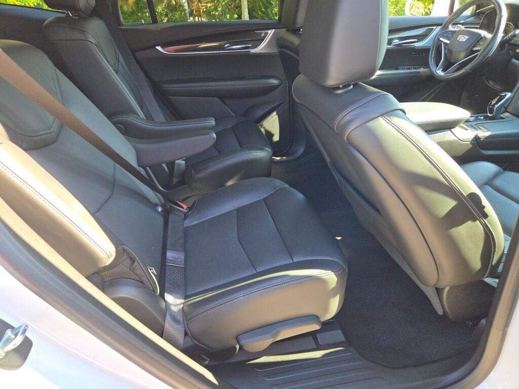 used 2020 Cadillac XT6 car, priced at $31,599