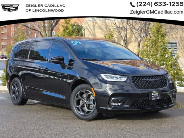 used 2022 Chrysler Pacifica Hybrid car, priced at $28,250