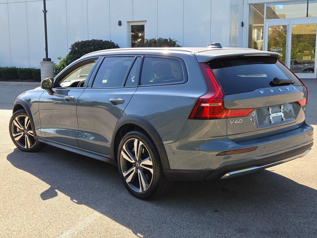 used 2024 Volvo V60 Cross Country car, priced at $37,999