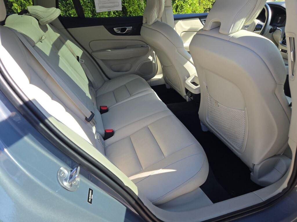 used 2024 Volvo V60 Cross Country car, priced at $37,999