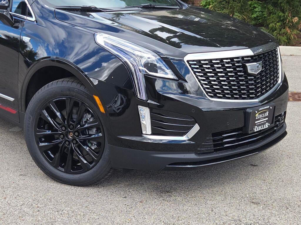 new 2025 Cadillac XT5 car, priced at $50,835