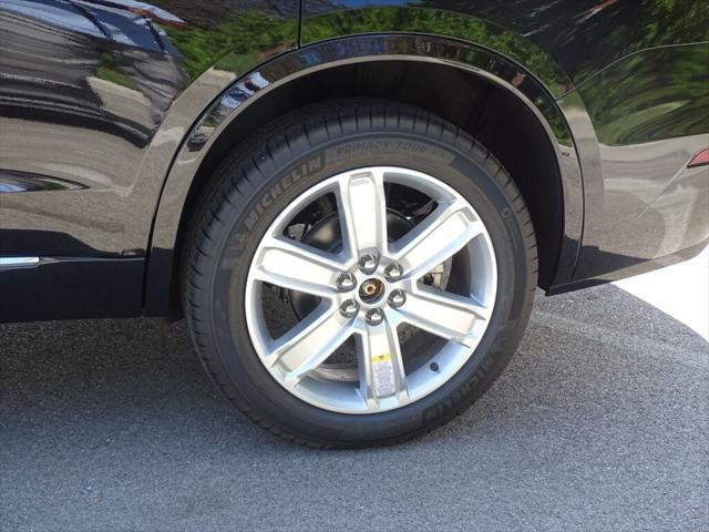new 2025 Cadillac XT6 car, priced at $55,710