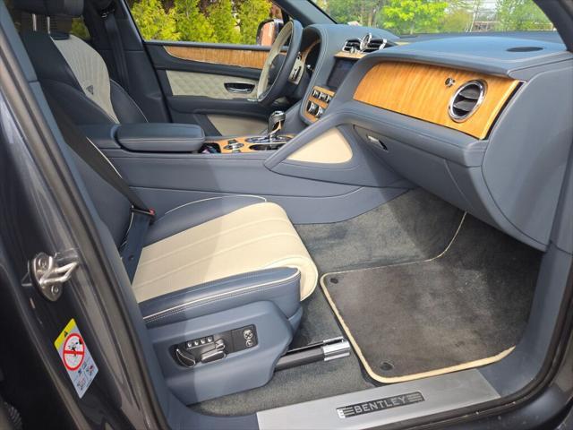 used 2022 Bentley Bentayga car, priced at $118,863