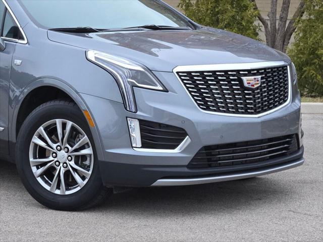 used 2022 Cadillac XT5 car, priced at $33,500