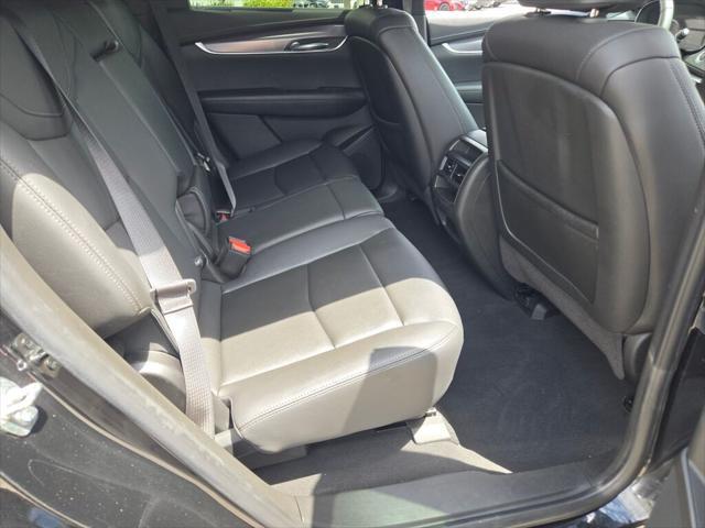 used 2020 Cadillac XT5 car, priced at $23,670