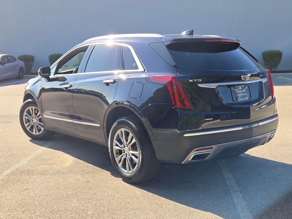 used 2021 Cadillac XT5 car, priced at $23,899