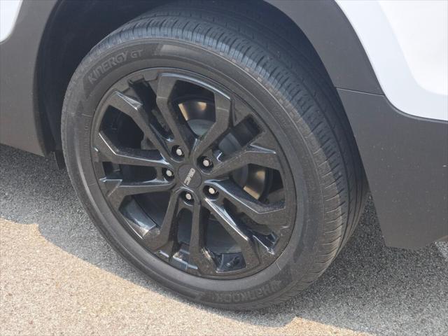used 2021 GMC Terrain car, priced at $18,856