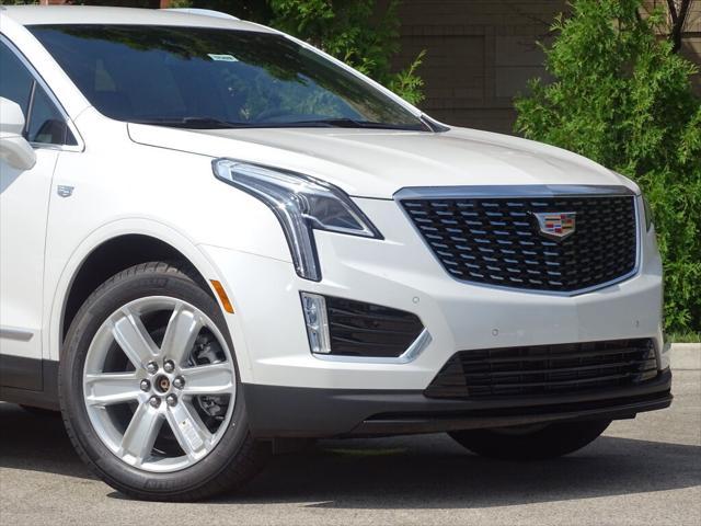 new 2025 Cadillac XT5 car, priced at $50,475