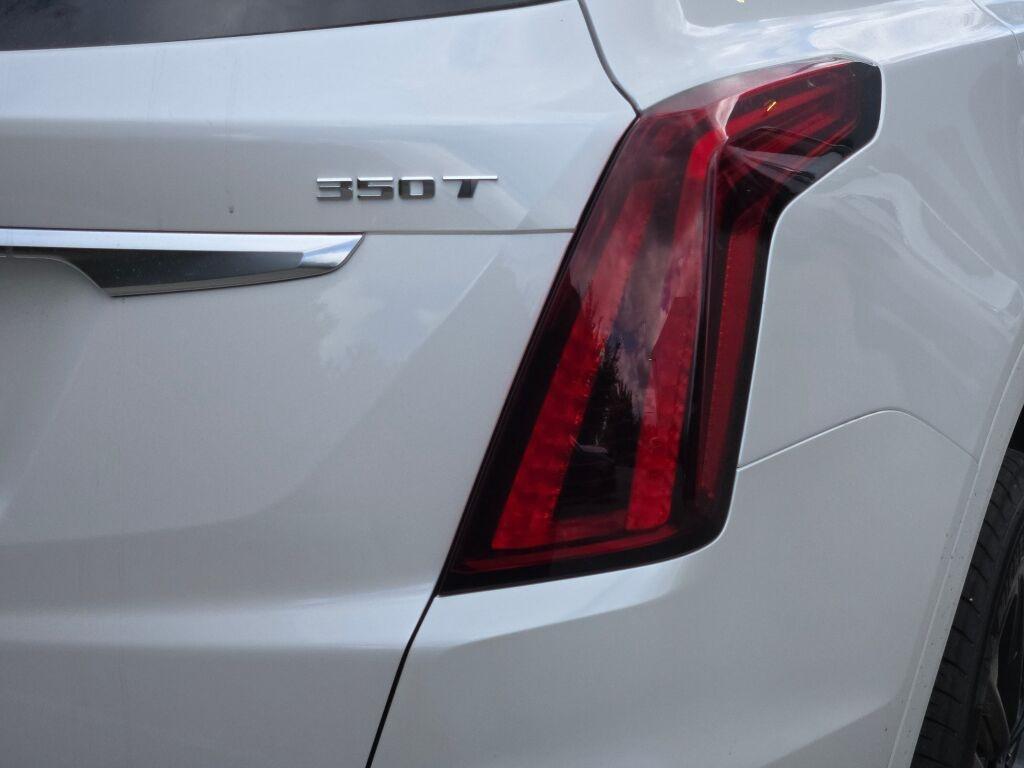 new 2025 Cadillac XT5 car, priced at $57,735