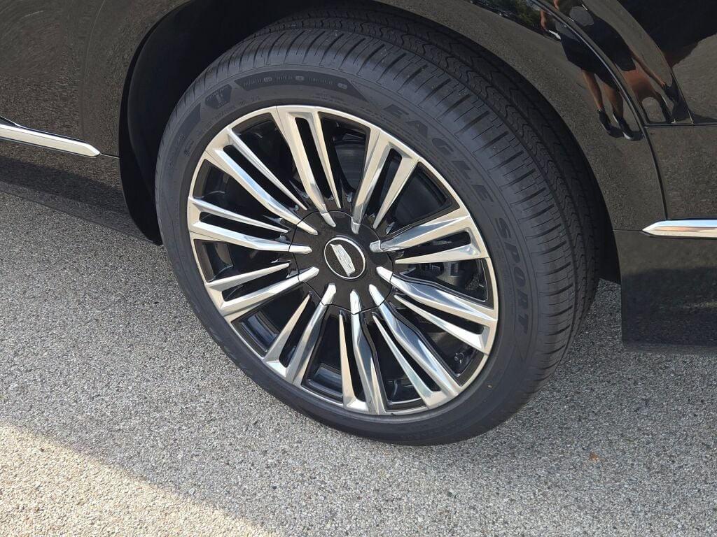 new 2026 Cadillac VISTIQ car, priced at $96,309
