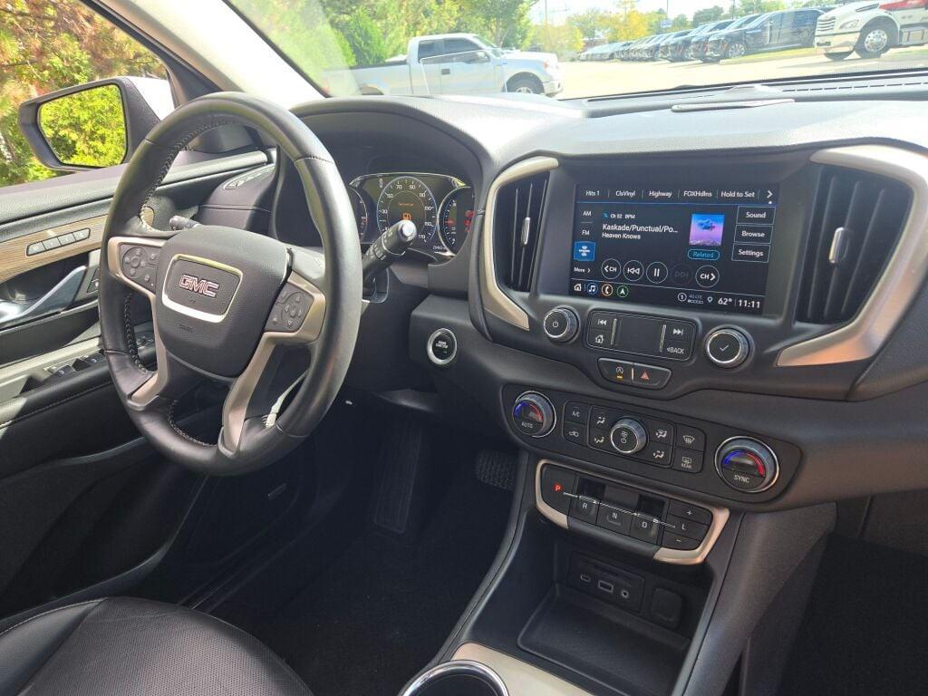 used 2022 GMC Terrain car, priced at $27,889