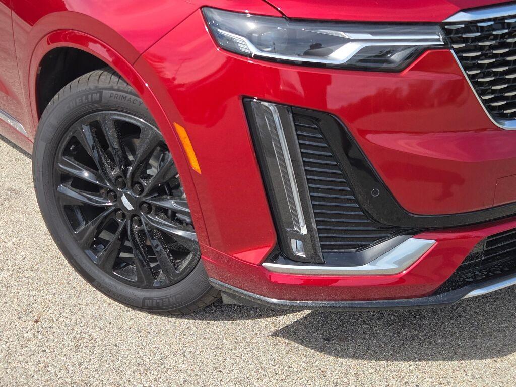 new 2025 Cadillac XT6 car, priced at $62,510
