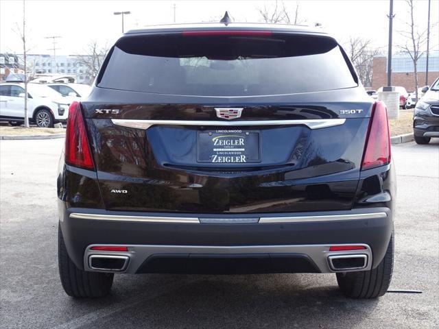 used 2022 Cadillac XT5 car, priced at $31,899