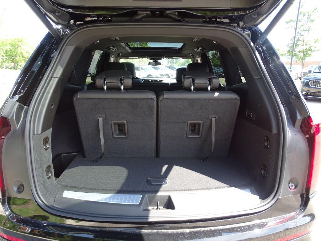 new 2025 Cadillac XT6 car, priced at $48,497