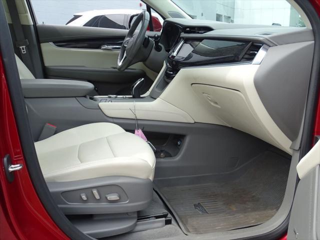 used 2022 Cadillac XT6 car, priced at $35,799