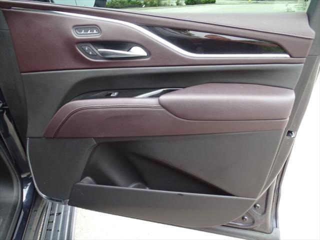 used 2023 Cadillac Escalade ESV car, priced at $76,799